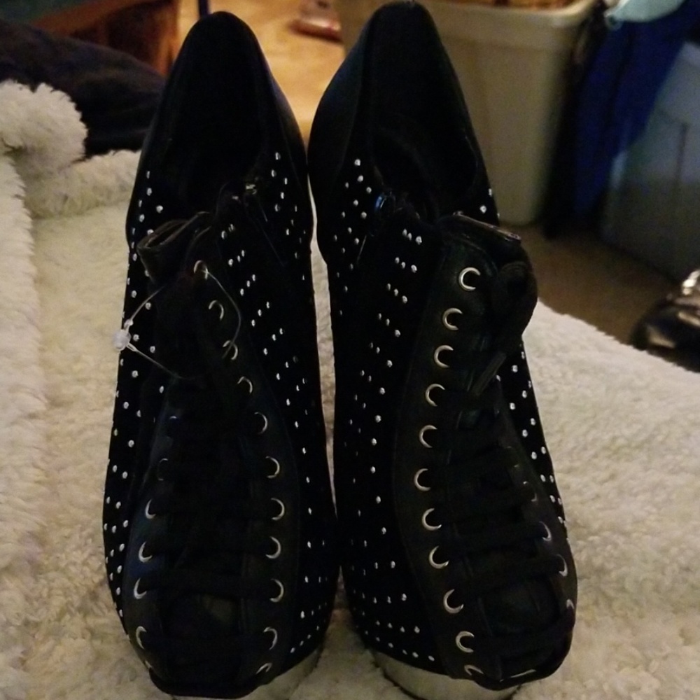 Liliana 7.5 heels